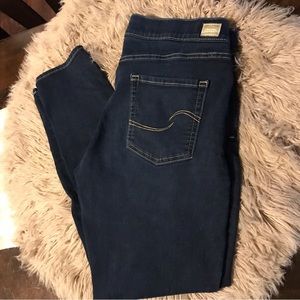 Women’s jeans